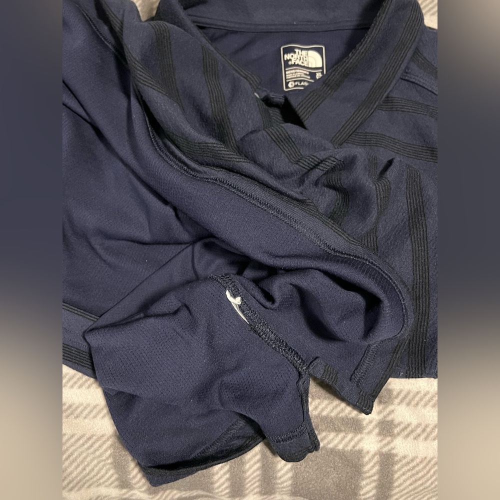 The North Face Navy Striped Polo Shirt- Flashdry- Men’s XL - Picture 16 of 16